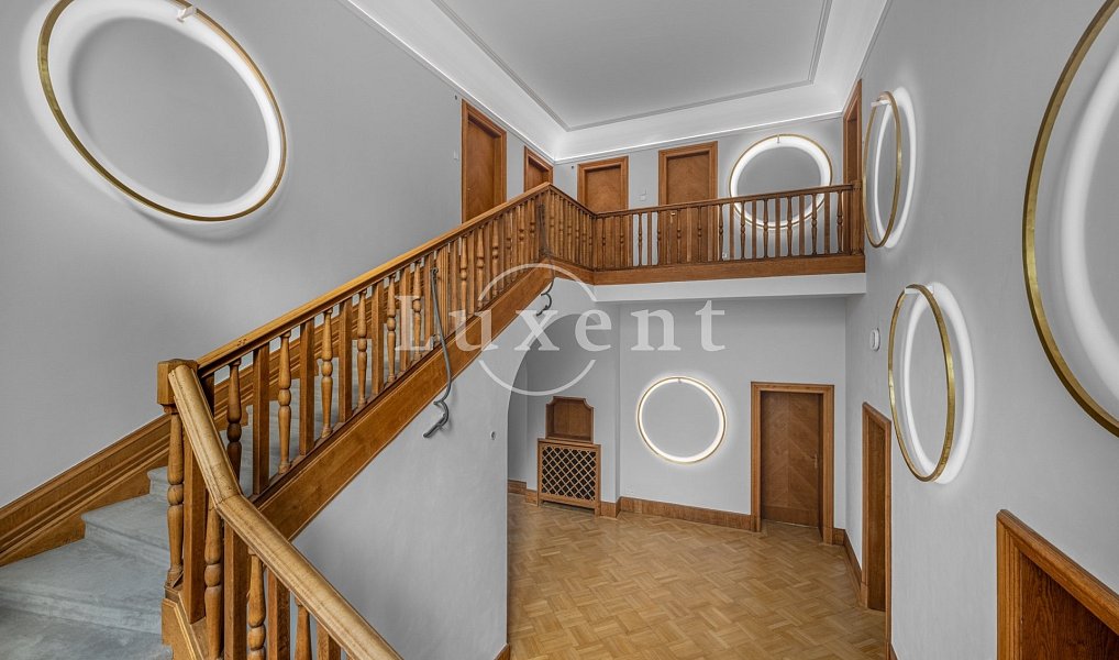 Prodej domu 726 m² s pozemkem 945 m², Praha – náhled fotky 14