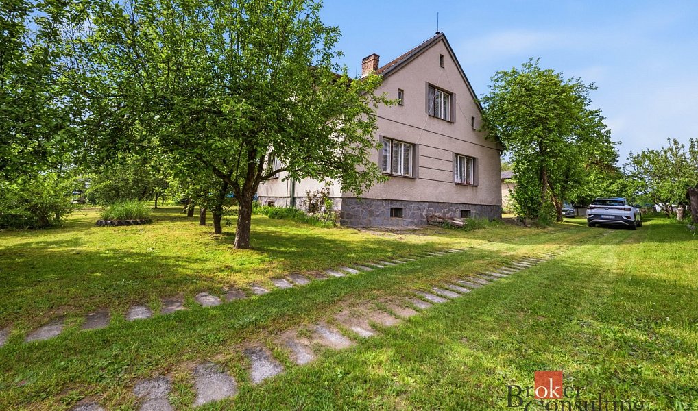 Prodej domu 150 m² s pozemkem 2 700 m², Třebechovice pod Orebem – náhled fotky 2