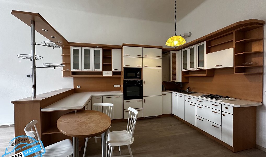Pronájem bytu 3+kk 84 m², Lipník nad Bečvou – náhled fotky 3