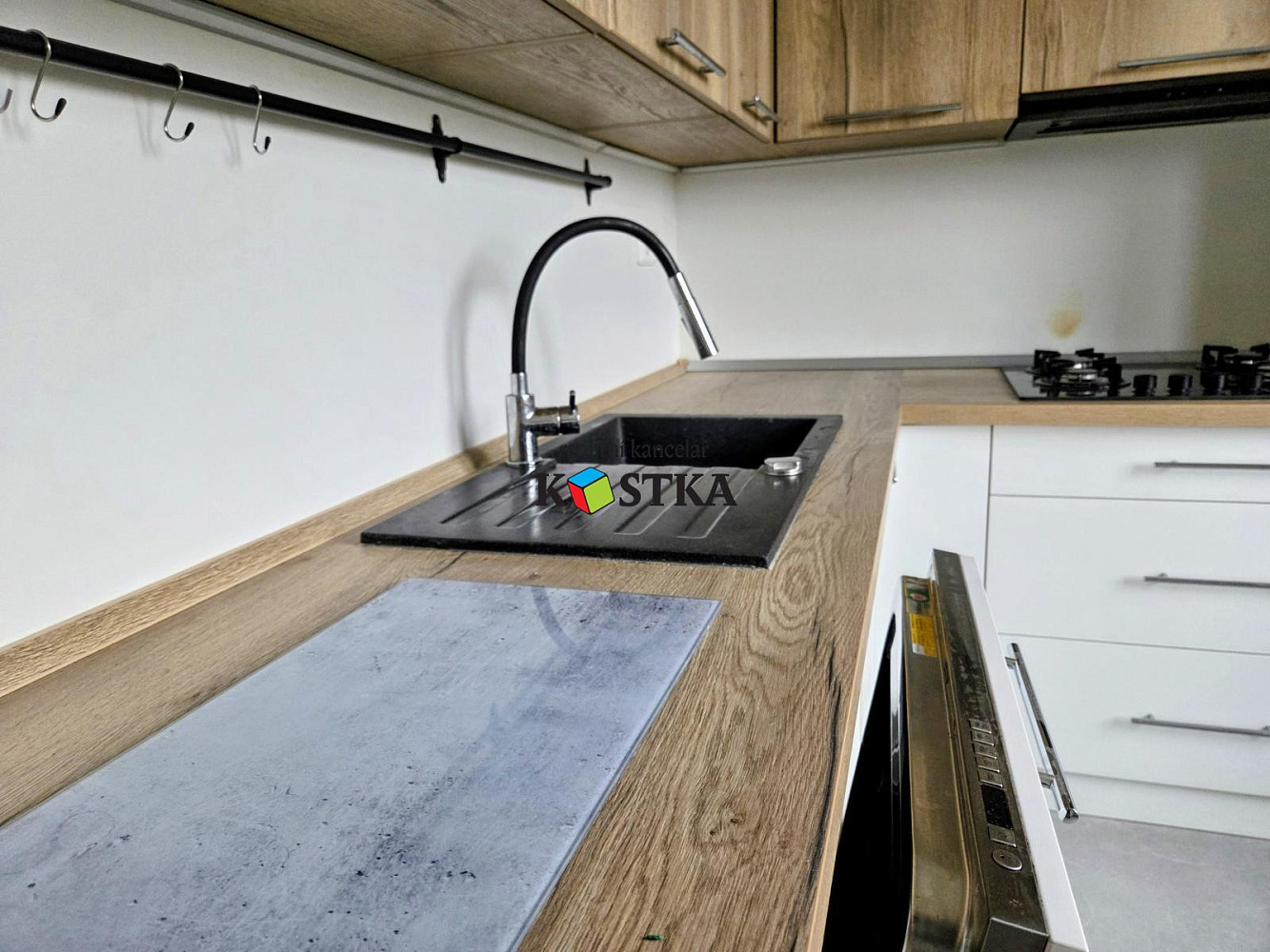 Pronájem bytu 3+1 66 m² – fotografie 3