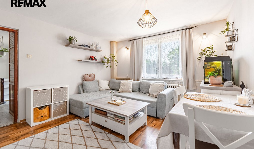 Prodej domu 200 m² s pozemkem 1 941 m², Praha – náhled fotky 3