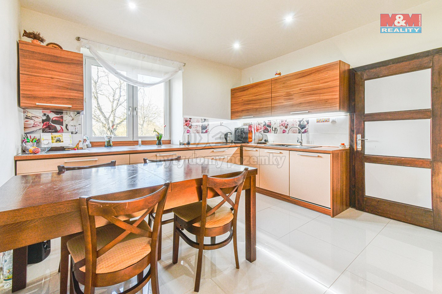Prodej domu 320 m² s pozemkem 3 388 m² — photo 4