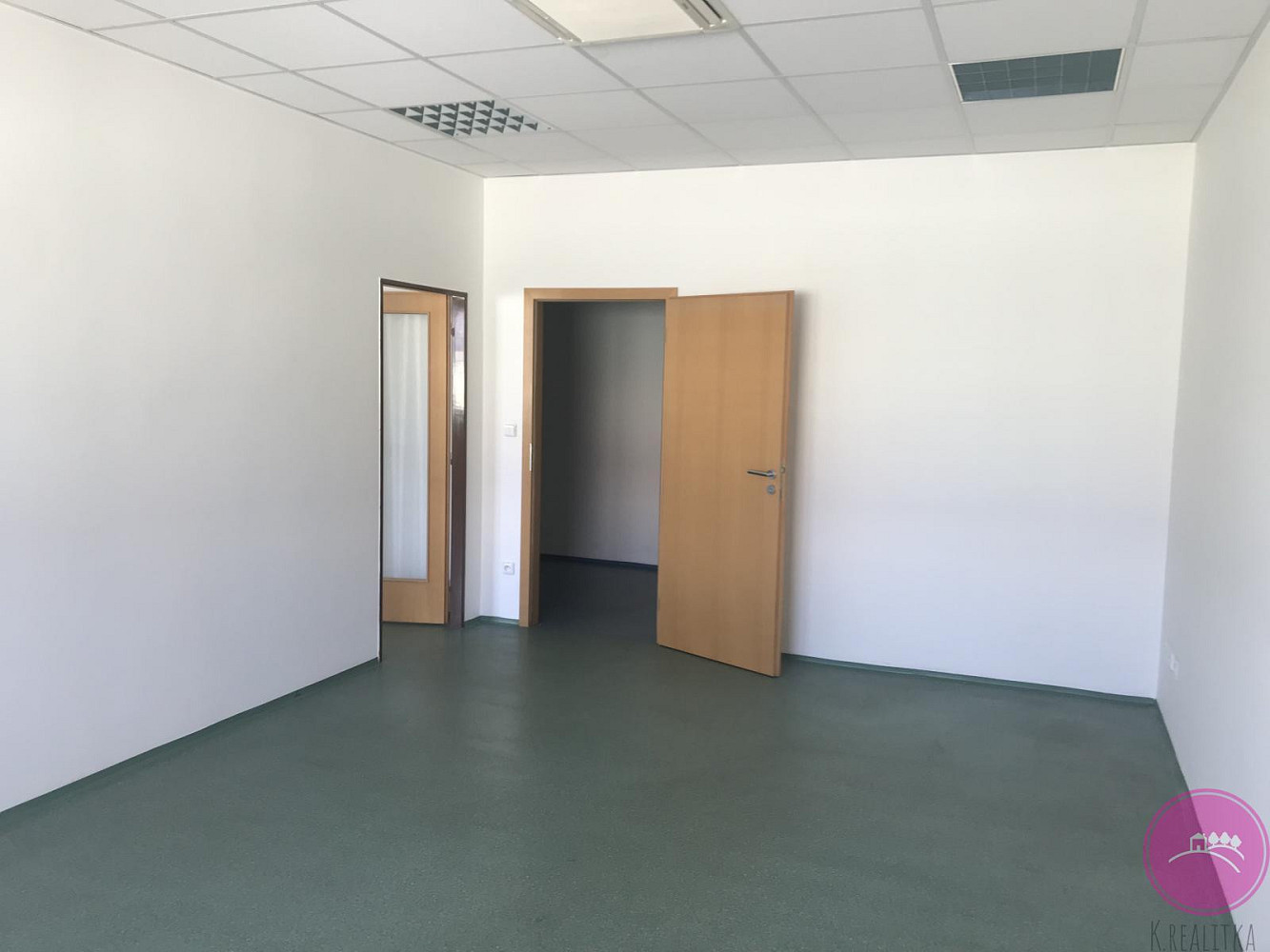 Pronájem kanceláře 50 m²