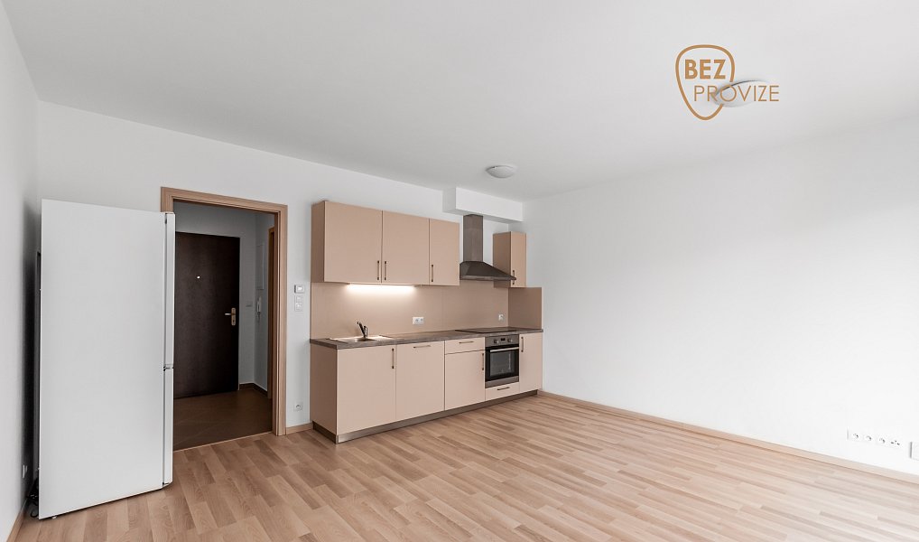 Pronájem bytu 1+kk 31 m², Praha – fotka 1 z 6