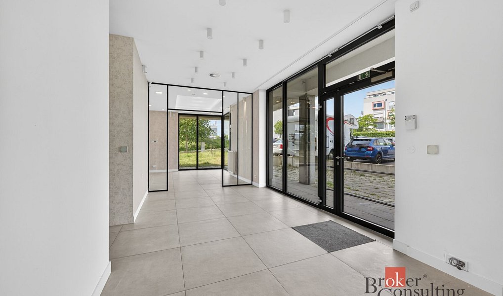 Prodej obchodních prostor 108 m², Plzeň – náhled fotky 11