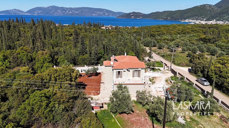 Prodej domu 145 m² s pozemkem 2 000 m²