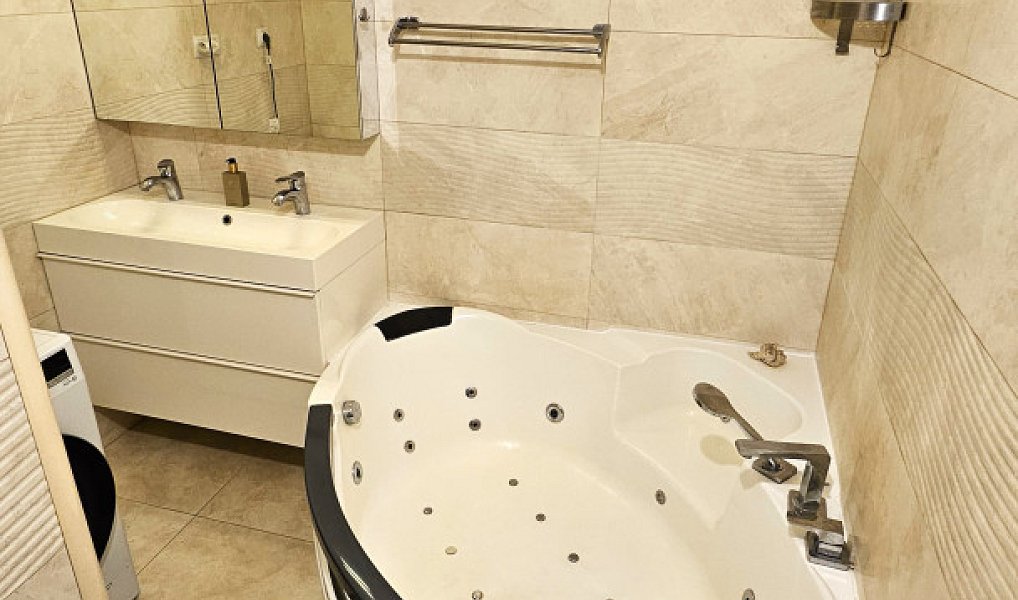 Prodej bytu 3+1 90 m², Praha – náhled fotky 13