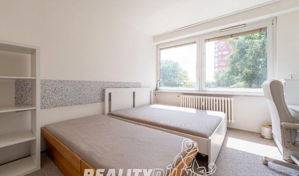 Prodej bytu 3+1 99 m², Praha – náhled fotky 5