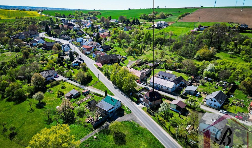 Prodej domu 219 m² s pozemkem 445 m², Dobrovice – náhled fotky 31