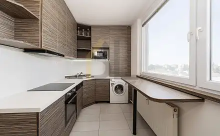Prodej bytu 3+1 68 m², Očovská, Hodonín