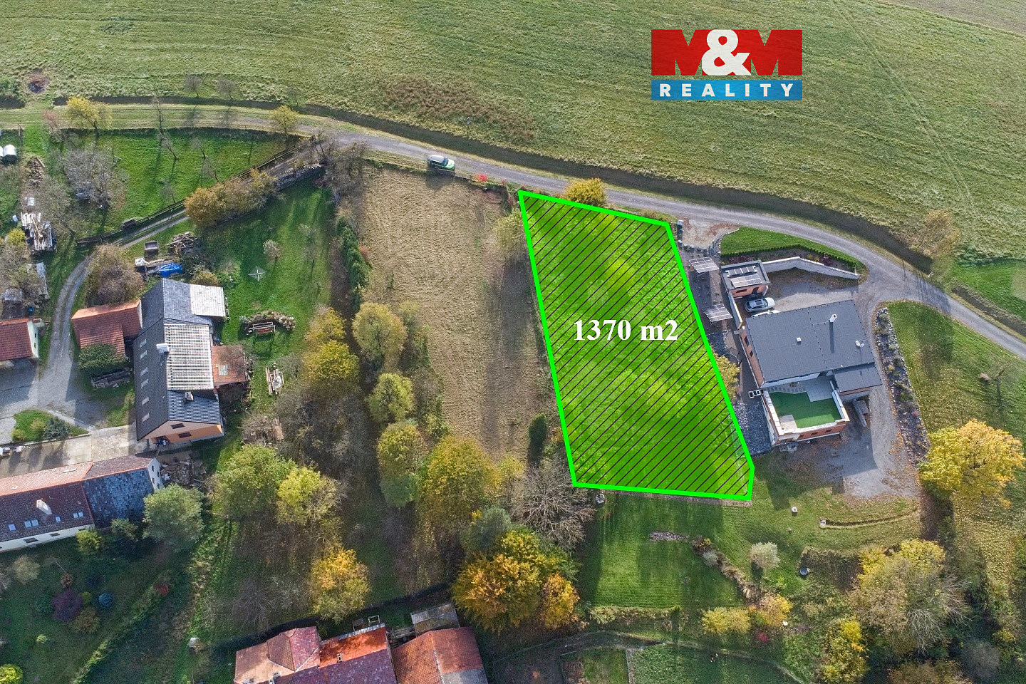 Prodej stavebního pozemku 1 370 m²