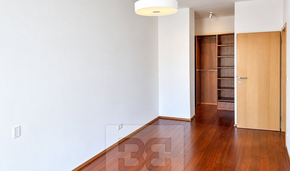 Pronájem bytu 3+kk 138 m², Praha – náhled fotky 14