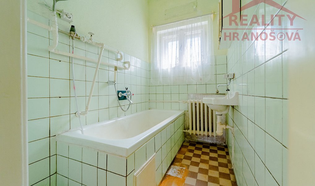 Prodej domu 200 m² s pozemkem 459 m², Ostrava – náhled fotky 12