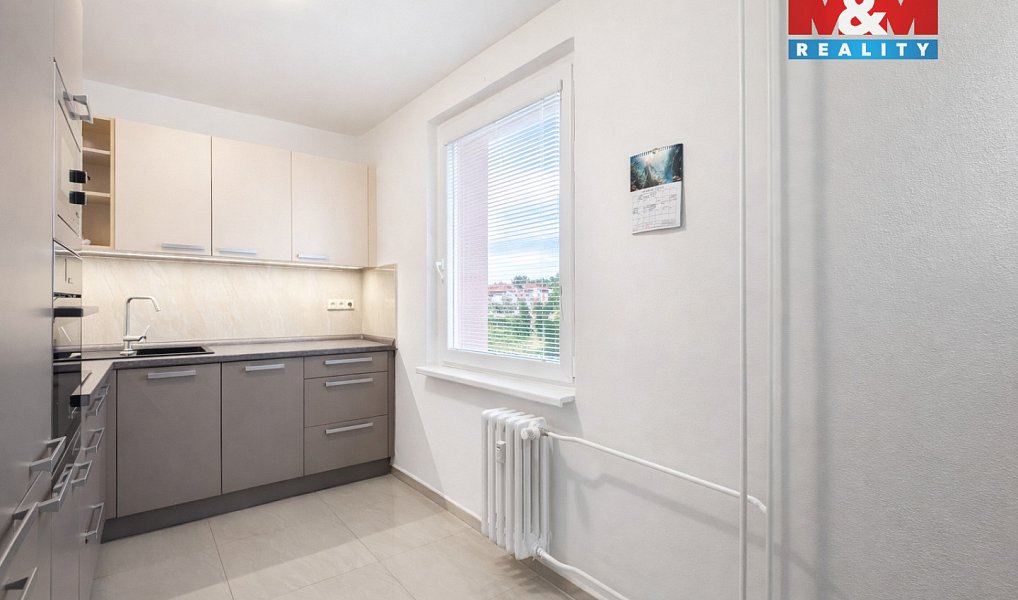 Prodej bytu 3+1 66 m², Benešov – náhled fotky 3