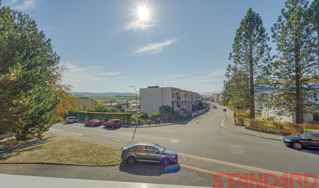 Prodej bytu 1+kk 29 m², Klatovy – náhled fotky 3