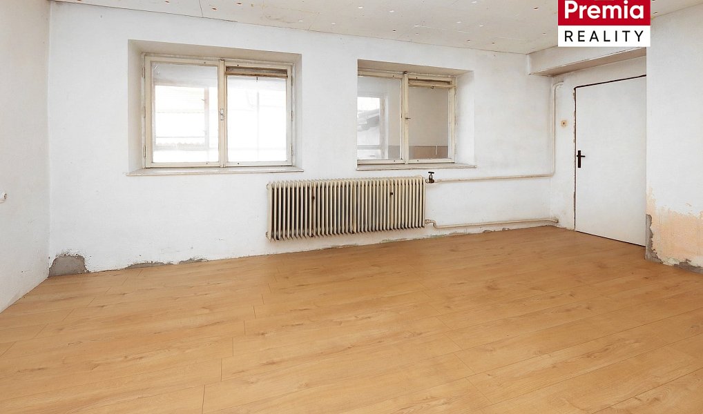 Prodej domu 230 m² s pozemkem 833 m², Strachotice – náhled fotky 9