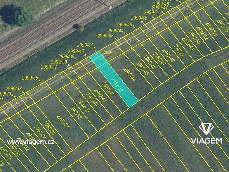 Prodej pole 1 184 m² – fotografie 4