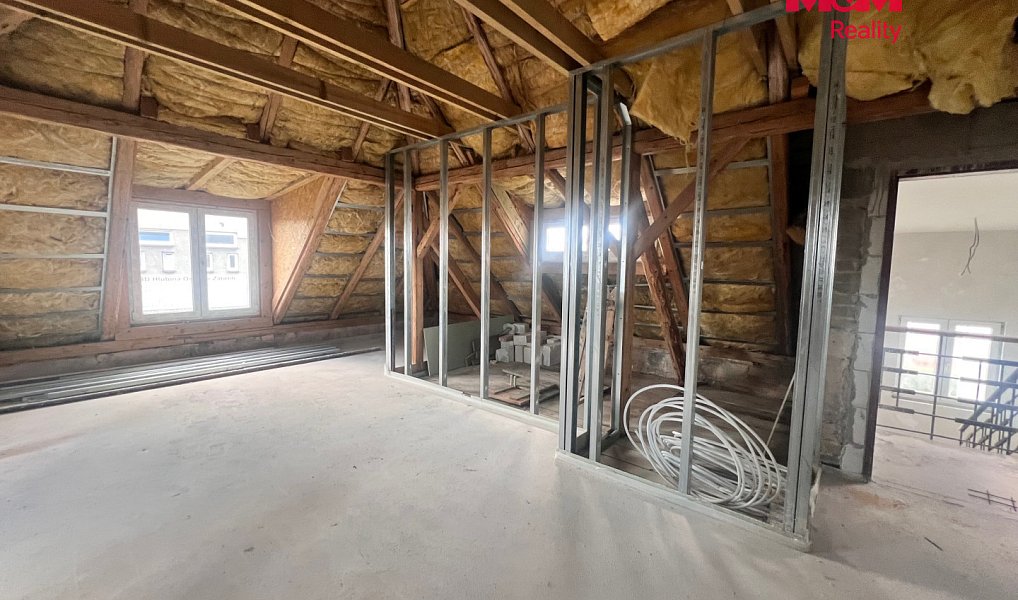 Prodej nájemního domu, činžáku 447 m², Ostrava – náhled fotky 16