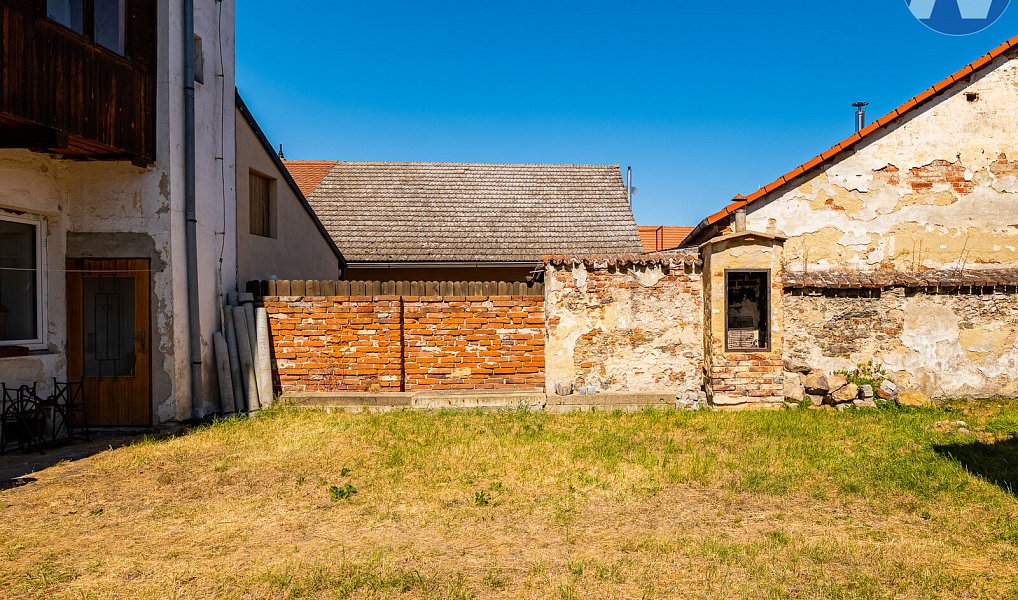 Prodej domu 240 m² s pozemkem 324 m², Netolice – náhled fotky 21