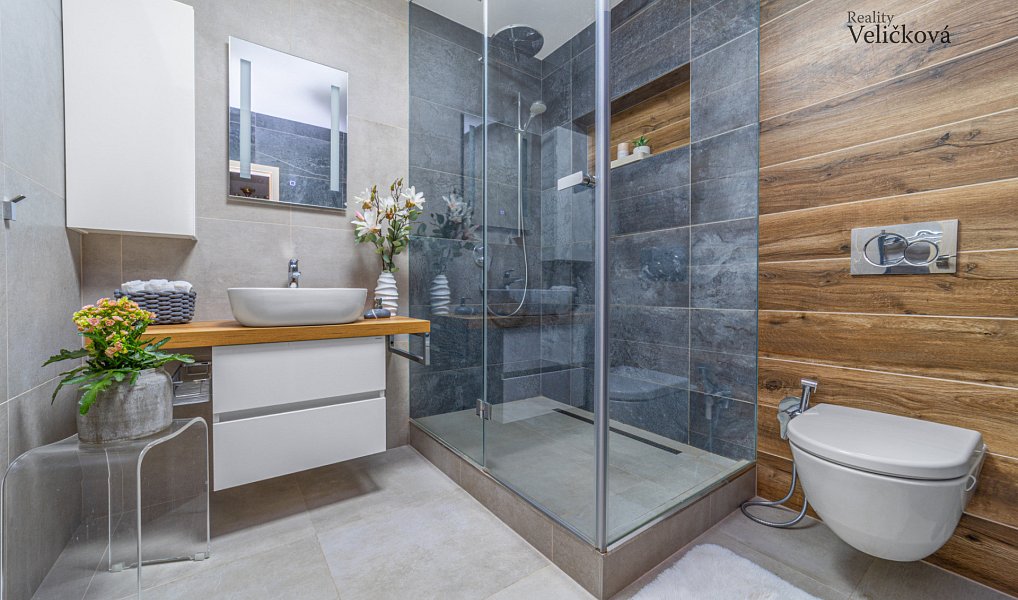 Prodej bytu 3+1 117 m², Praha – náhled fotky 4