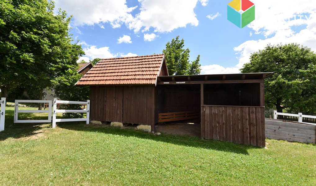 Prodej domu 124 m² s pozemkem 2 913 m², Maleč – náhled fotky 33