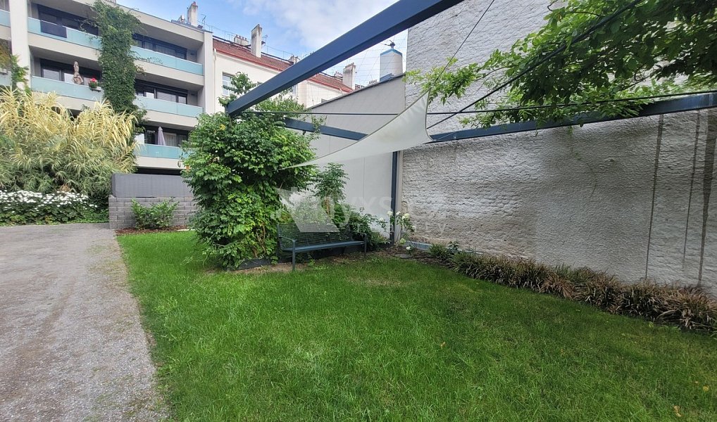Pronájem bytu 1+kk 33 m², Praha – náhled fotky 3