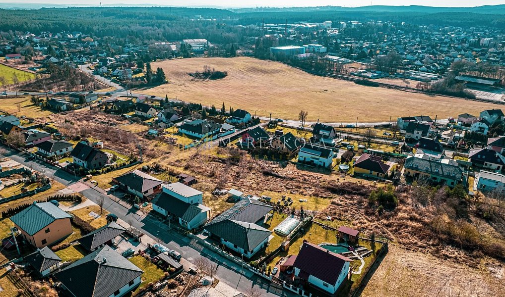 Prodej stavebního pozemku 675 m², Třemošná – náhled fotky 7