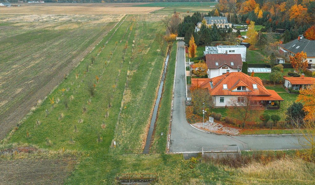Prodej pozemku 772 m², Pardubice – náhled fotky 6