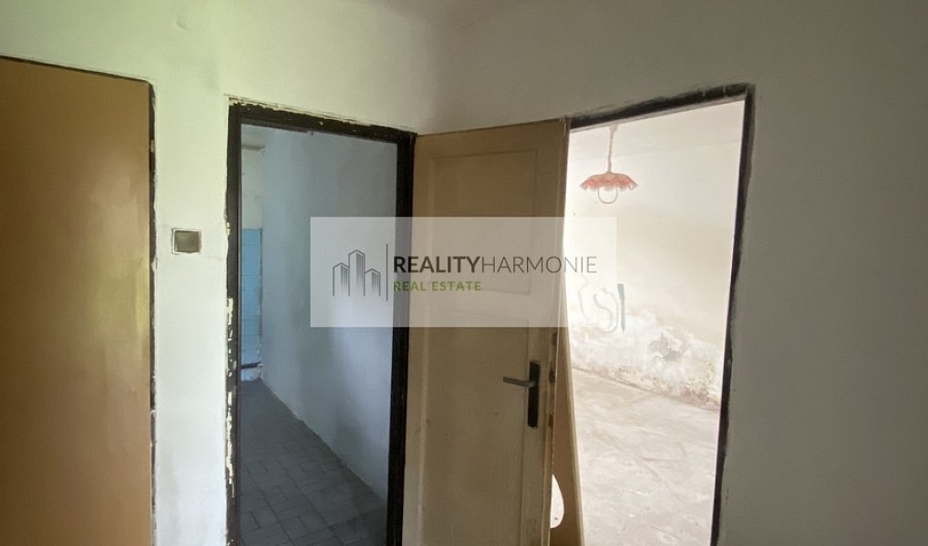 Prodej domu 205 m² s pozemkem 1 104 m², Slapsko – náhled fotky 22