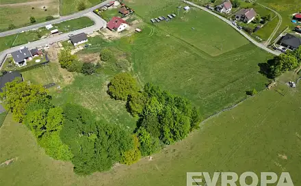 Prodej pozemku 1 758 m², Přeštěnice, okres Písek