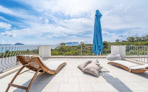 Prodej bytu 3+kk 95 m², Golfo Aranci, Sardinie, Itálie