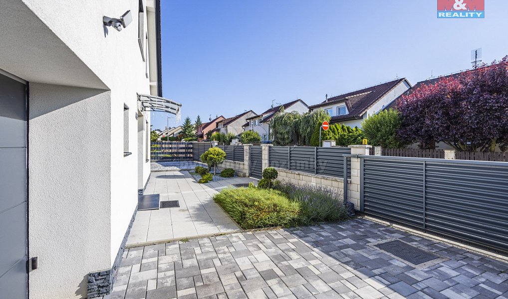 Prodej domu 206 m² s pozemkem 501 m², Vestec – náhled fotky 8