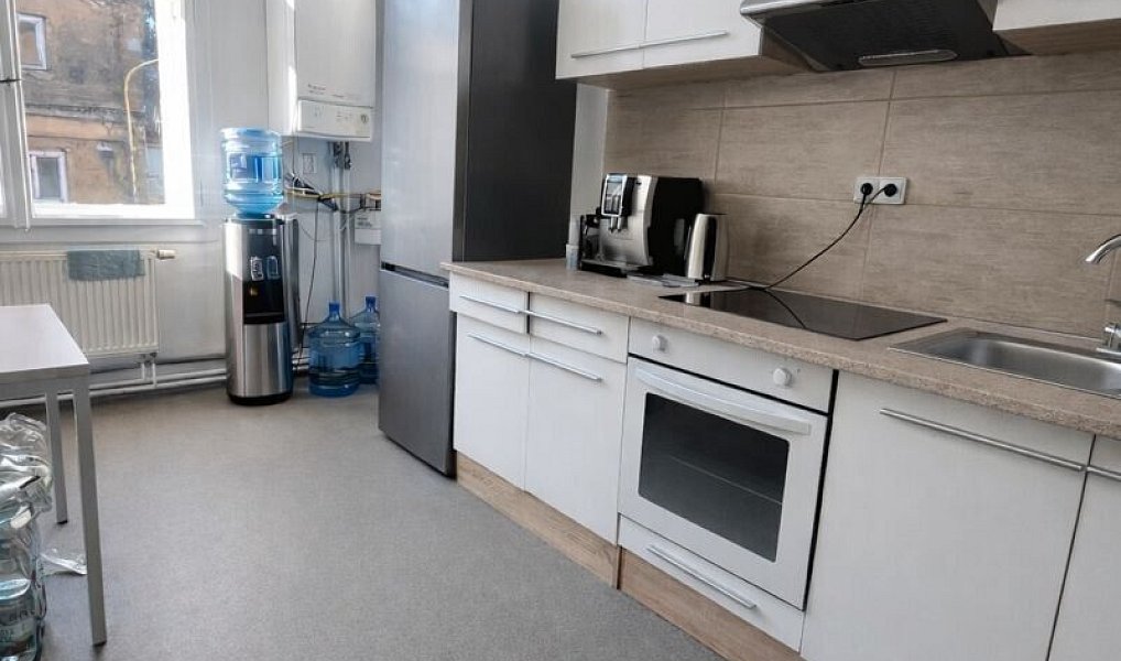 Pronájem kanceláře 272 m², Chrastava – náhled fotky 2