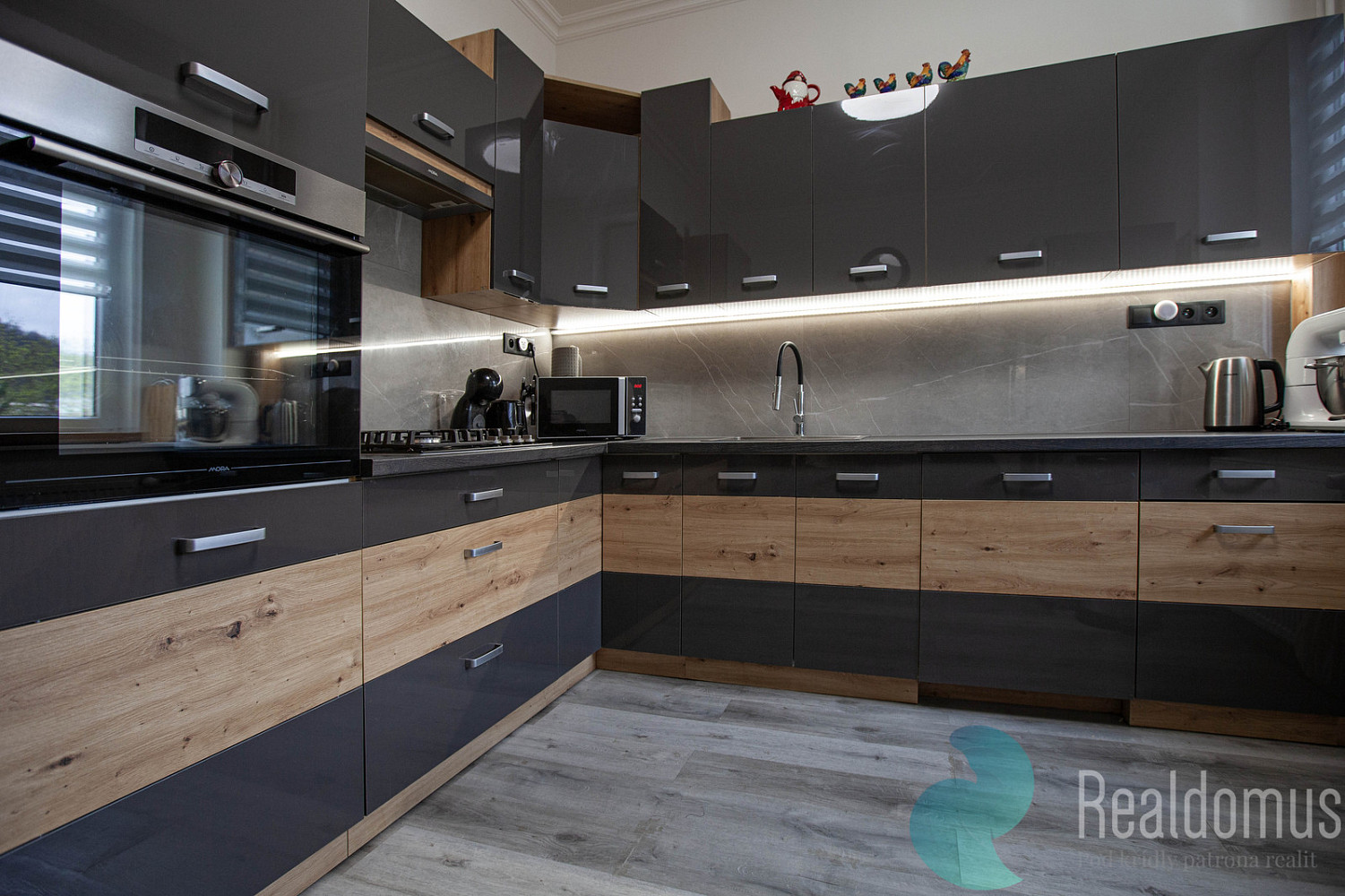 Prodej bytu 2+1 75 m² — photo 4