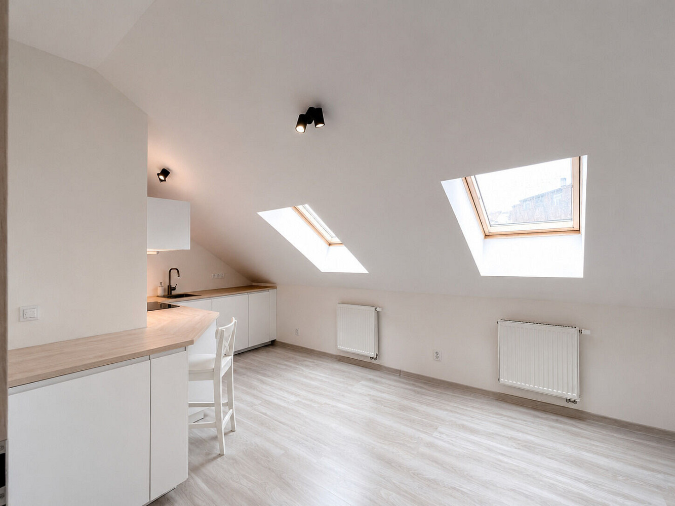 Prodej bytu 2+kk 41 m² – fotografie 2