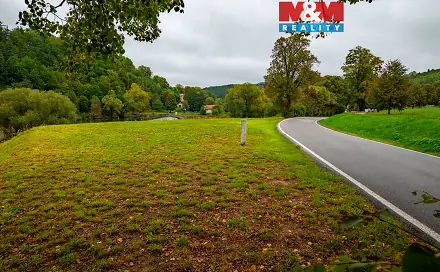 Prodej pozemku 1 054 m², Zlatá Koruna - Rájov, okres Český Krumlov