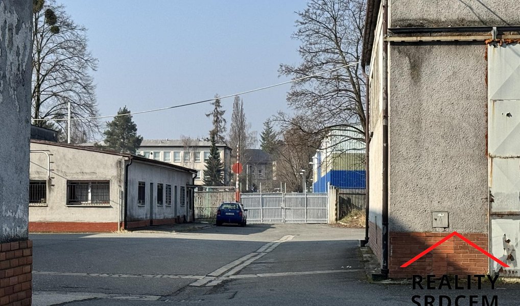 Pronájem výrobních prostor 855 m², Ostrava – náhled fotky 13
