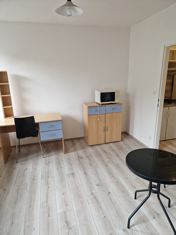 Prodej bytu 1+kk 23 m² – fotografie 3