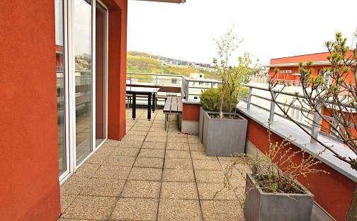 Pronájem bytu 3+kk 77 m², Černochova, Praha 5 - Košíře