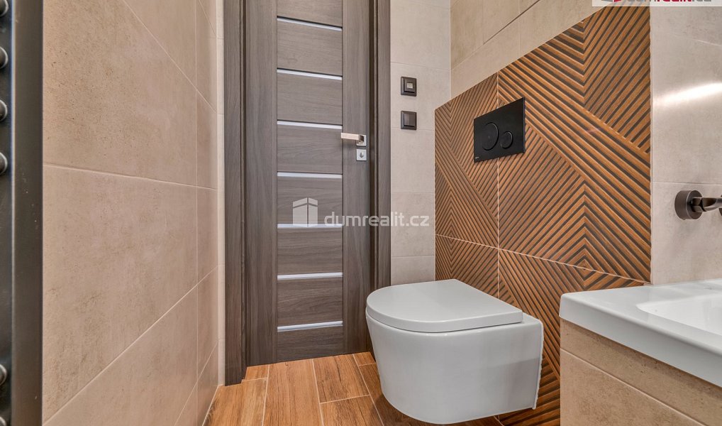 Prodej bytu 4+1 82 m², Sokolov – náhled fotky 9