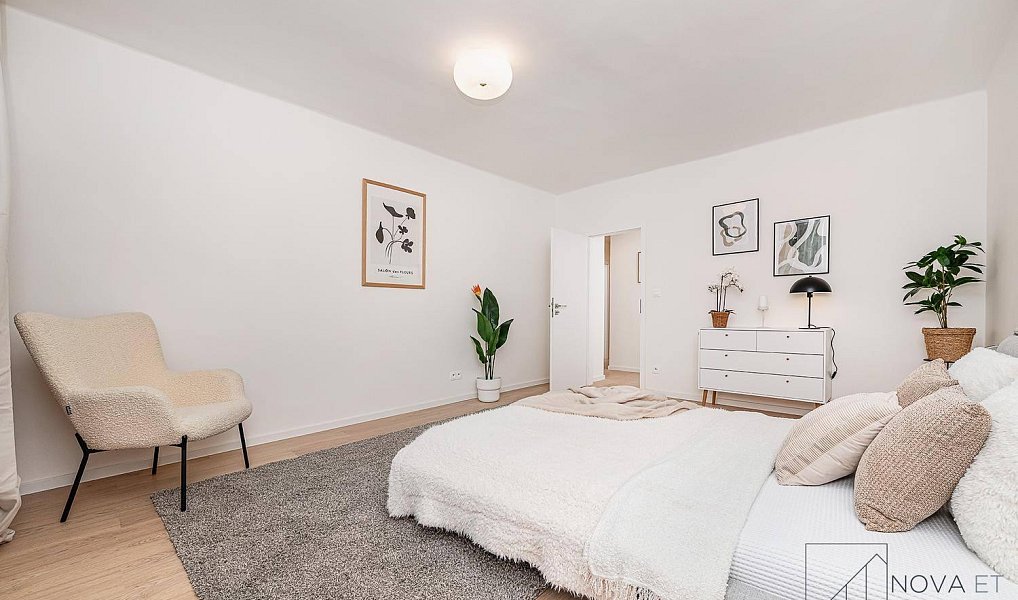 Prodej bytu 4+kk 73 m², Praha – náhled fotky 15