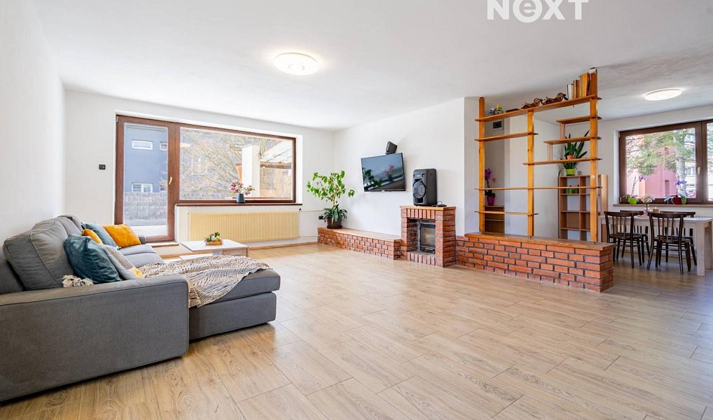 Prodej domu 171 m² s pozemkem 1 072 m², Dolní Bukovsko – náhled fotky 3