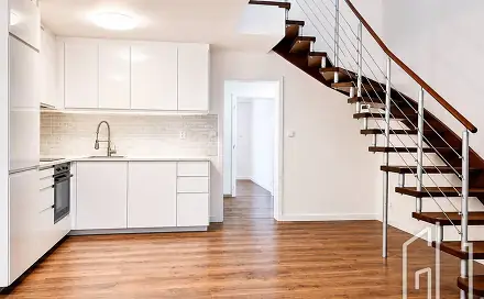 Pronájem bytu 3+kk 76 m², Muchova, Praha 6 - Dejvice