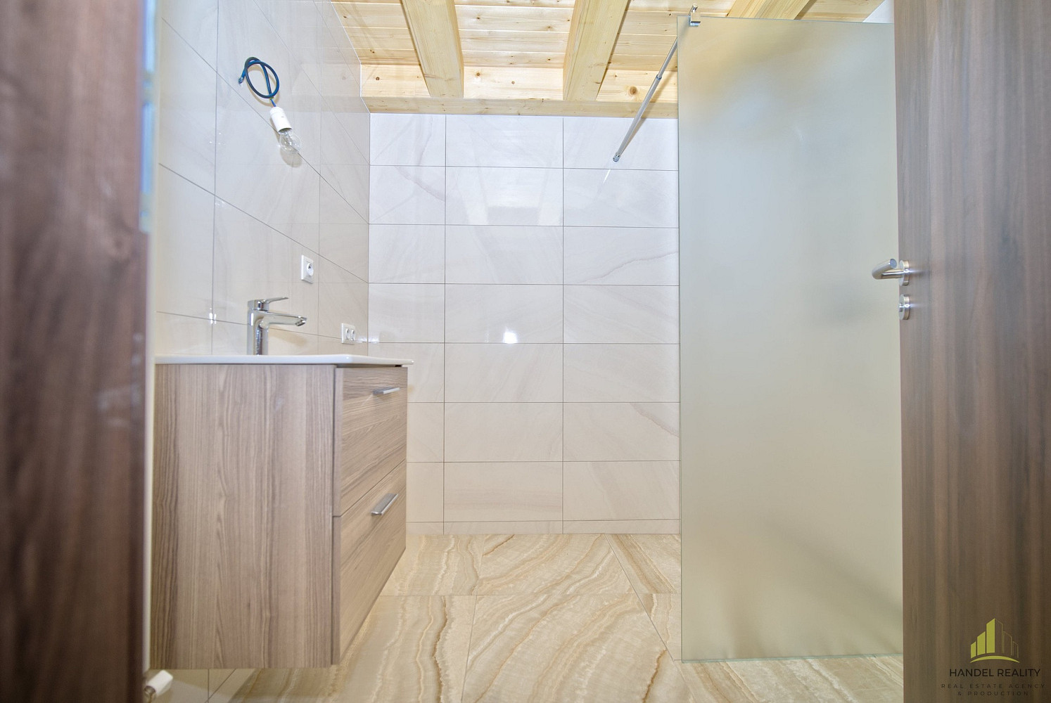 Prodej bytu 1+kk 45 m² – fotografie 5