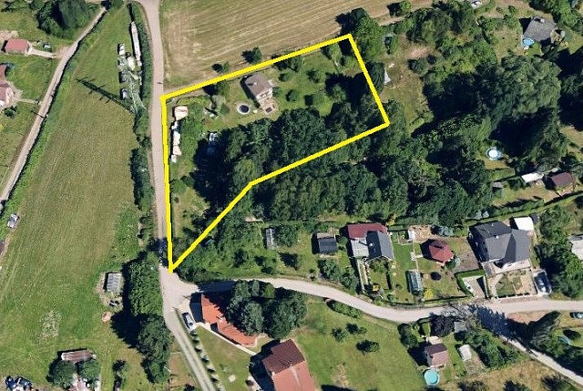 Prodej stavebního pozemku 2 705 m² – fotografie 2