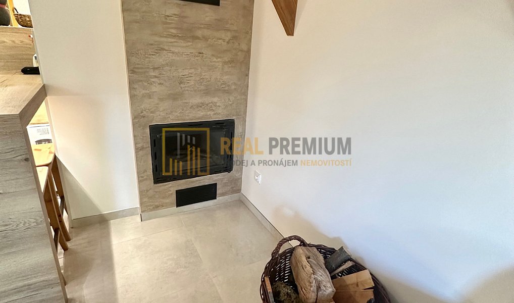 Prodej chaty/chalupy 200 m² s pozemkem 598 m², Nová Lhota – náhled fotky 6