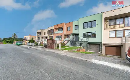 Pronájem domu 180 m² s pozemkem 354 m², Ke Koupališti, Tlučná, okres Plzeň-sever