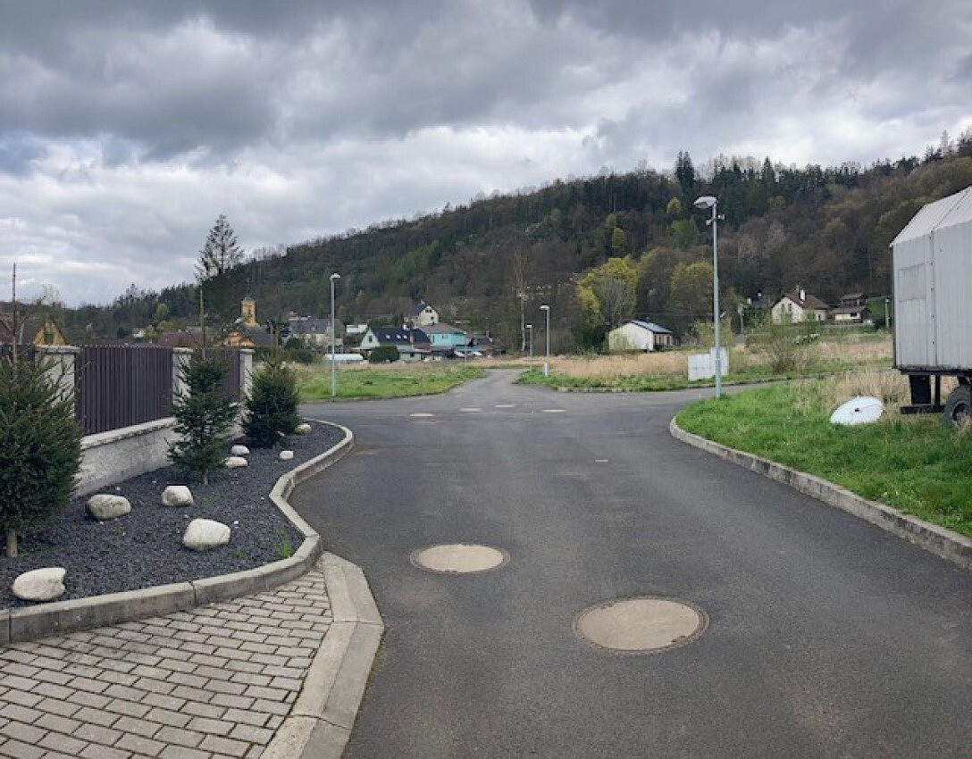 Prodej stavebního pozemku 1 200 m² — photo 2