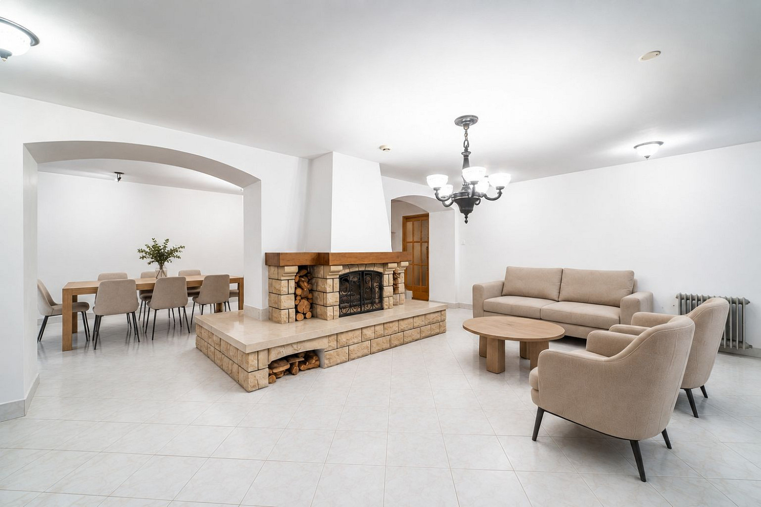 Prodej domu 923 m² s pozemkem 12 441 m² – fotografie 3