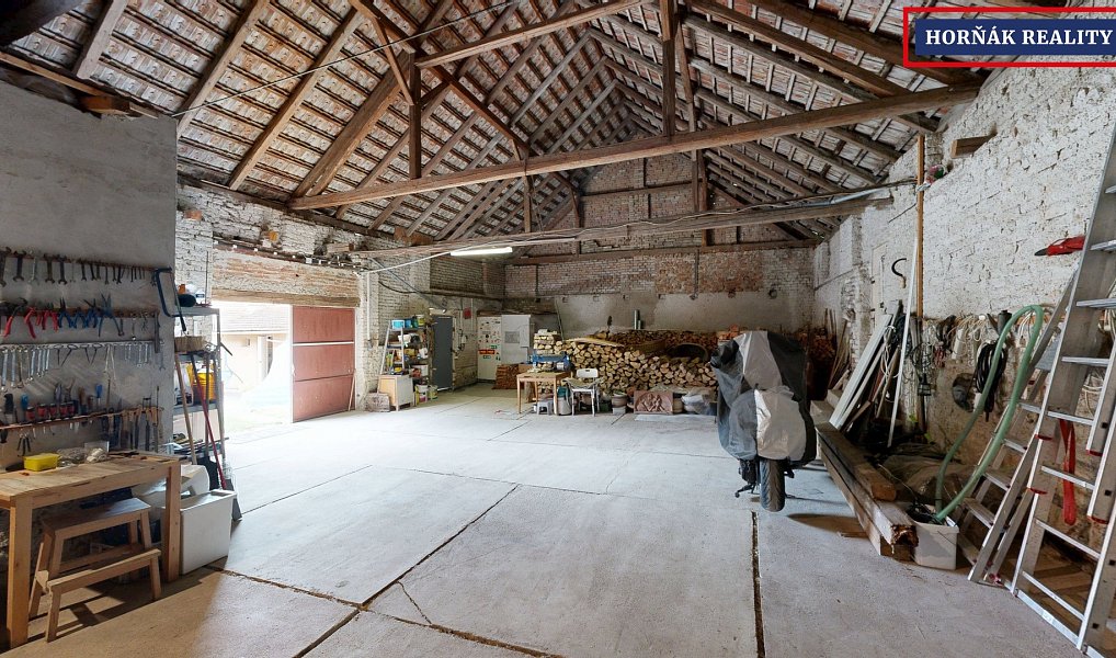 Prodej domu 195 m² s pozemkem 1 242 m², Letonice – náhled fotky 31